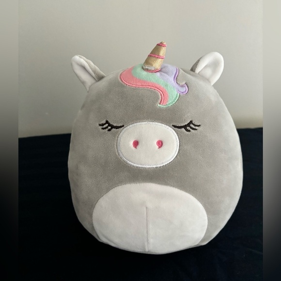 Teresa Sleeping Unicorn Squishmallow - Picture 1 of 4